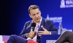 Ngoại trưởng Ba Lan tiết lộ quân NATO đã có mặt ở Ukraine