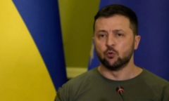 Tổng thống Ukraine tuyên bố sẽ giành lại Crimea và Donbas