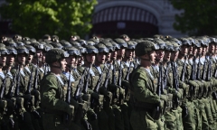 Căng thẳng Nga - Ukraine mới nhất ngày 3/12: Nga tăng quân số để đối phó NATO, Ukraine