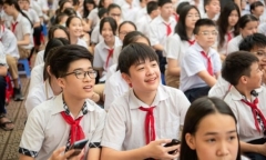 Phụ huynh vui mừng, giáo viên thêm động lực sau thông tin miễn học phí