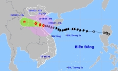 Trường học ở Nghệ An, Hà Tĩnh nỗ lực khắc phục hậu quả bão số 5, đón học sinh tựu trường