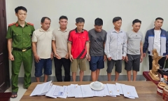 Nghệ An: Bắt giữ một ổ nhóm đánh bạc ở bãi đất nổi giữa sông Lam 