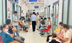 Sở Y tế TP.HCM ra văn bản khẩn về phòng chống COVID-19, tập trung bảo vệ nhóm nguy cơ cao