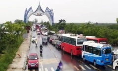 Tin mưa lũ mới nhất ở Sơn La: Nước ngập đến nóc nhà, người dân cầu cứu