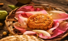 Mỗi chiếc bánh Trung Thu chứa bao nhiêu Kcal, cách ăn bánh Trung Thu mà không tăng cân