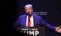 Cựu Tổng thống Mỹ Donald Trump phải nộp bao nhiêu tiền bảo lãnh để tránh ngồi tù?