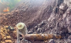 Tin thời sự mới nóng nhất 8/11: Phát hiện quả bom nặng hơn 2 tạ ở Quảng Trị 
