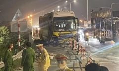 Tin tức tai nạn giao thông mới nhất ngày 5/12: Người đàn ông tử vong dưới bánh xe tải ở TP.HCM