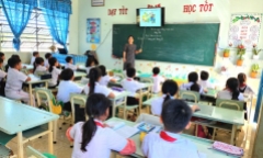 Thông tư 29 có hiệu lực: Giáo viên gấp rút đăng ký mở trung tâm dạy thêm để 