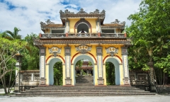 Ghé thăm chùa Tường Vân nổi tiếng tại Huế