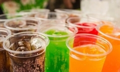 Vụ học sinh bị hoảng loạn tâm lý sau khi uống nước ngọt: Nghi do đồ uống có caffein