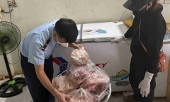 Đắk Lắk: Tiêu hủy gần 400kg thịt heo không rõ nguồn gốc, xuất xứ