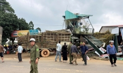 Tin tức tai nạn giao thông mới nhất ngày 17/1: Hai xe đầu kéo đâm nhau trên Vành đai 3, một người bị thương