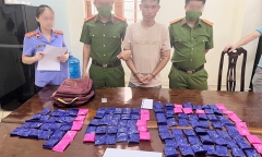 Triệt phá đường dây mua bán 24.000 viên hồng phiến qua đường tiểu ngạch về Việt Nam