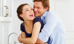 Phụ nữ đã bị chồng bỏ, chồng chê, chê chồng thì... càng mất giá