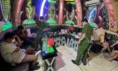Đồng Nai: Đột kích quán karaoke, phát hiện hơn 20 người dương tính ma túy