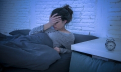 Buổi tối xuất hiện 7 dấu hiệu này, gan của bạn đang 