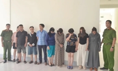 Triệt phá ổ nhóm làm