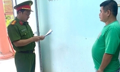 Dùng rìu chém người, 