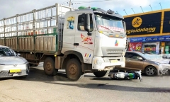 Tin tức tai nạn giao thông mới nhất ngày 25/12: Hai xe máy va chạm trong đêm, 3 người thương vong