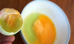 Thấy trứng có 5 dấu hiệu này tuyệt đối không mua kẻo