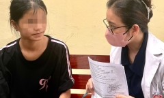 Tin người lạ, hai mẹ con mất luôn 5 triệu khi đang xếp hàng khám bệnh ở Hà Nội