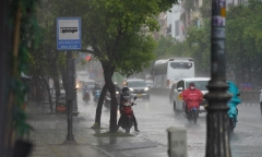 Tin tức dự báo thời tiết hôm nay (28/8):  Miền Bắc và Trung Bộ mưa dông rải rác