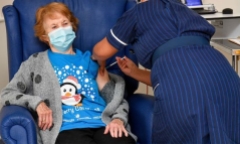 Hiểu đúng về những ca mắc COVID-19 sau khi tiêm chủng: Không có nghĩa là vaccine thiếu hiệu quả