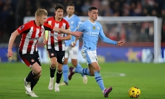 Phil Foden lập hat-trick, giúp Man City áp sát ngôi đầu bảng Ngoại hạng Anh