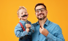 Ngày Quốc tế Nam giới 19/11: Ngày các anh em được tặng quà