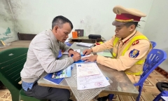 Diễn biến bất ngờ vụ xe tải không nhường đường xe cứu thương ở Tuyên Quang