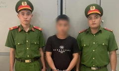 Dụ dỗ bé gái 15 tuổi làm 