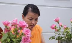 Nữ giảng viên khuyết tật và hành trình mang lại điều tốt đẹp cho những người “cùng khổ”