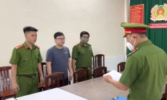 Vì sao Phó Trưởng Phòng Tàu sông, Cục Đăng kiểm Việt Nam cùng 3 người khác bị bắt giam?