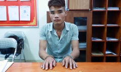 Chân dung kẻ ném cát vào mặt chủ tiệm vàng, cướp 2 sợi dây chuyền vàng ở Bắc Giang