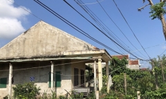 Quảng Bình: Bị điện giật trong lúc làm nhà, 3 người thương vong