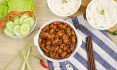 Thịt ba chỉ rang sả ớt ngon không thể cưỡng lại