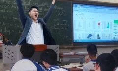 Thầy giáo Trung Quốc gây bức xúc khi ép học sinh phải thề chăm chỉ học tập, nếu không 