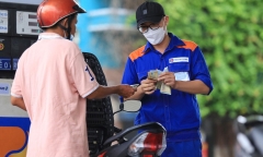 Bộ Công Thương bác tin đồn giá xăng có thể tăng lên 100.000 đồng/lít