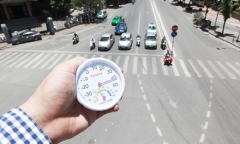 Đợt nắng nóng kinh hoàng, nhiệt độ trên 40 độ C ở miền Bắc kéo dài đến bao giờ?