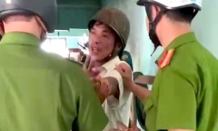 Chồng dùng rựa chém vợ đang ly thân vì 
