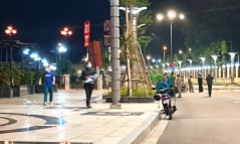 Vụ người đàn ông nghi tự thiêu trên phố đi bộ ở Bình Dương: Hiện trường có gì?
