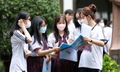 Học sinh đăng ký tuyển sinh lớp 10 tại TP.HCM bằng cách gì?