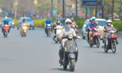 Đợt nắng nóng gay gắt đang 