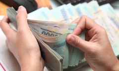 Từ ngày 1/7, mức lương Chủ tịch UBND quận tại Hà Nội là bao nhiêu?