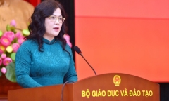 Nữ Thứ trưởng duy nhất của Bộ GD&ĐT vừa được bổ nhiệm phụ trách các lĩnh vực nào?