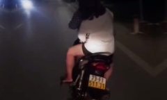 Đi xe 