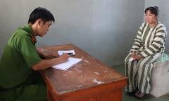 Bắt quả tang 3 đôi nam nữ đang mua bán dâm trong quán massage: Nữ quản lý khai gì?