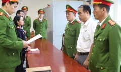 Bắt giám đốc công ty ký khống hợp đồng kinh tế, tham ô 1,7 tỷ đồng 