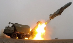 Nga tuyên bố không kích nhà máy rocket gần sân bay Kyiv
